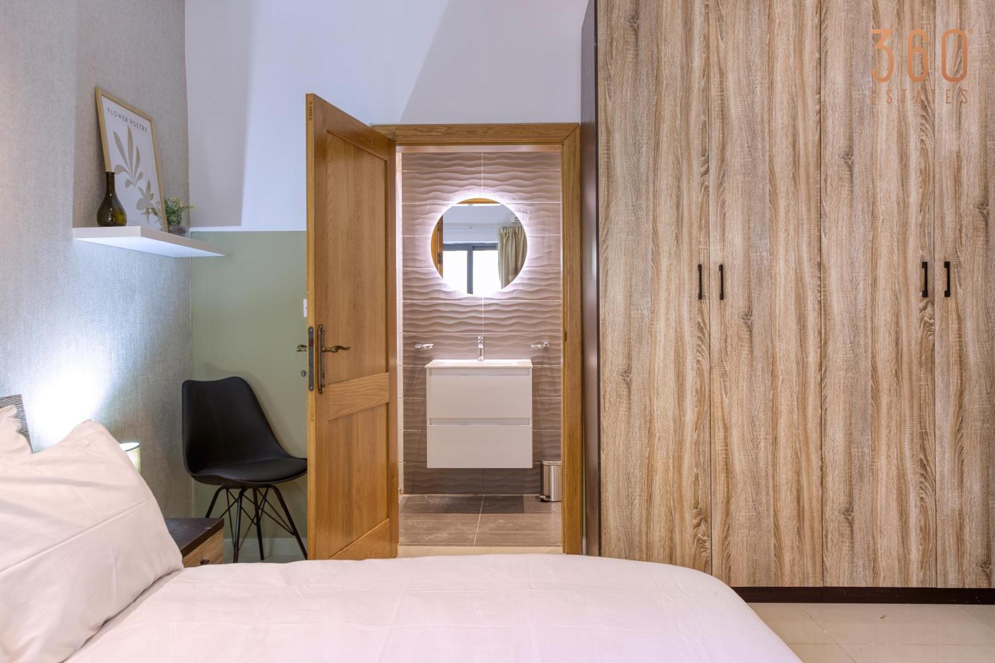 Cosy & Stylish 3br In The Heart Of St'julians By 360 Estates San Julián